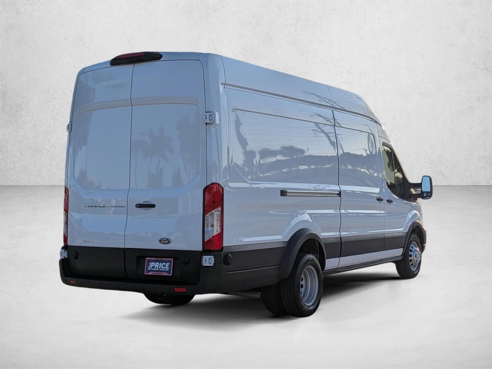 2025 Ford Transit Cargo Van T-350 HD 148" EL Hi Rf 11000 GVWR DRW RWD