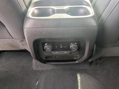 2024 Chevrolet Traverse LS w/1LS