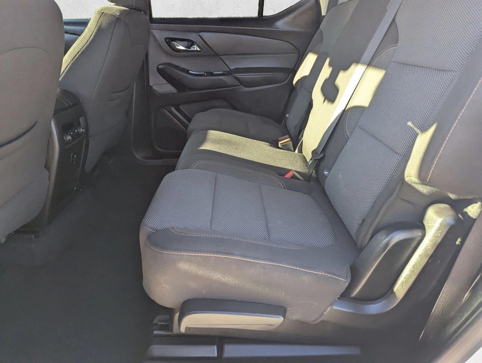 2018 Chevrolet Traverse FWD 1LS