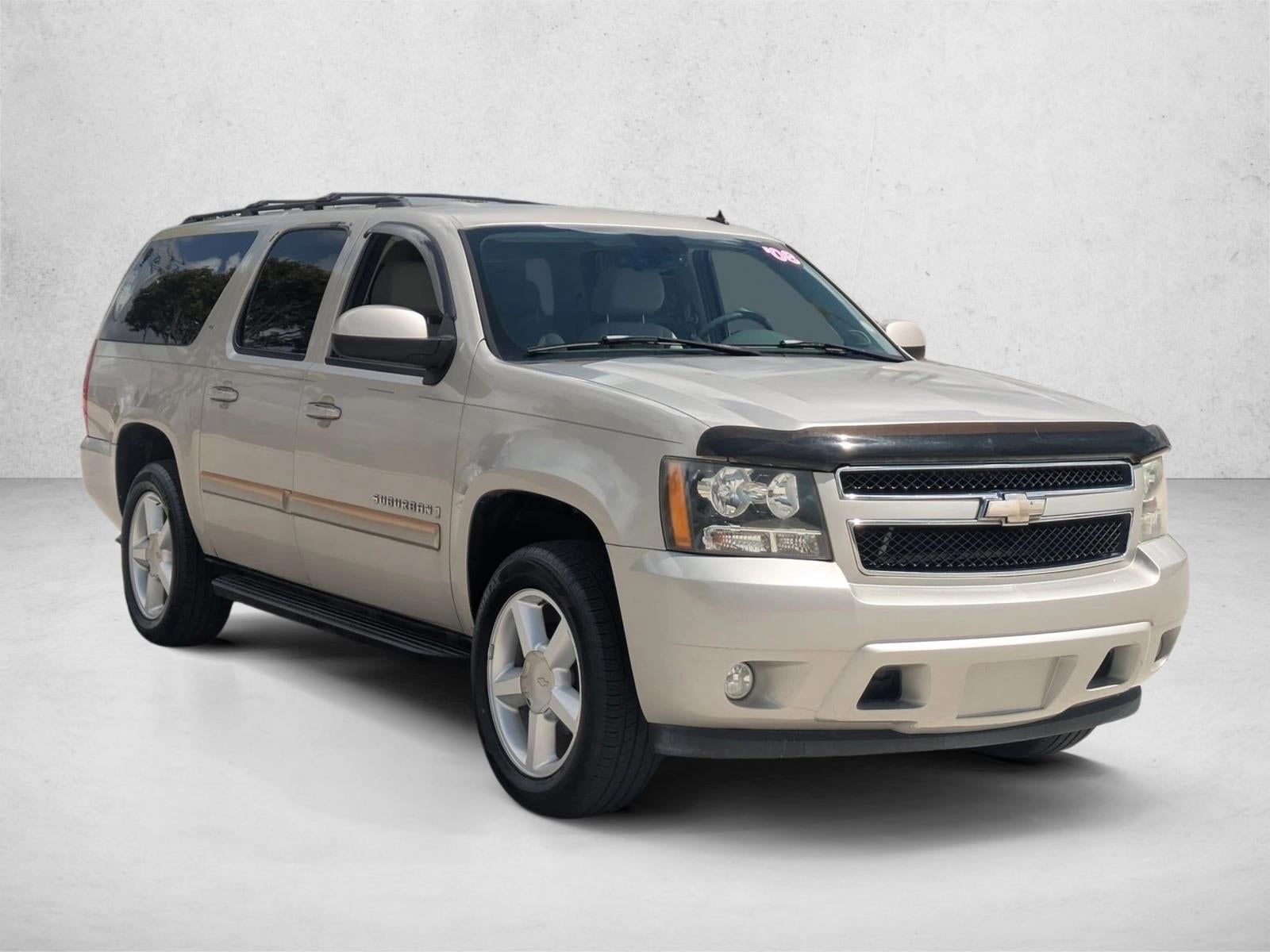 2008 Chevrolet Suburban 2WD 4dr 1500 LT w/1LT