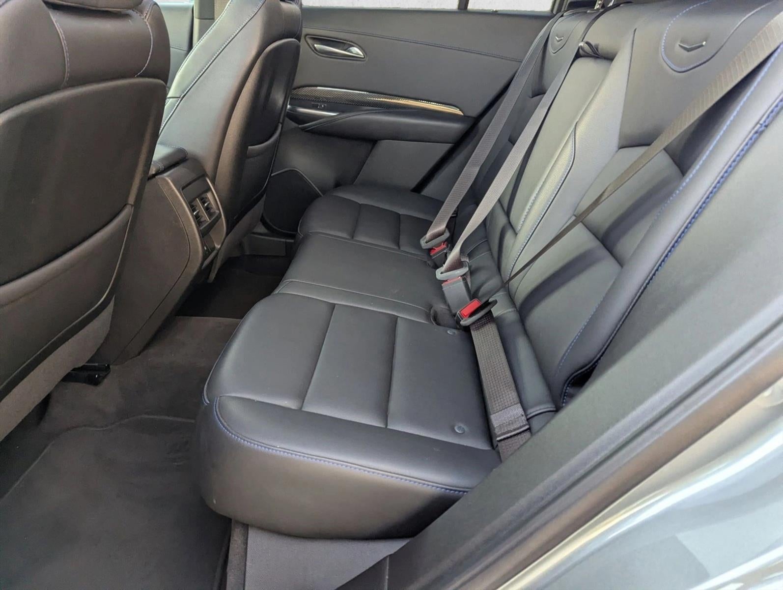 2024 Cadillac XT4 FWD 4dr Sport