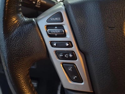 2020 Nissan Titan 4x4 Crew Cab SV