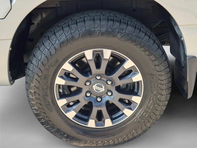 2020 Nissan Titan 4x4 Crew Cab SV