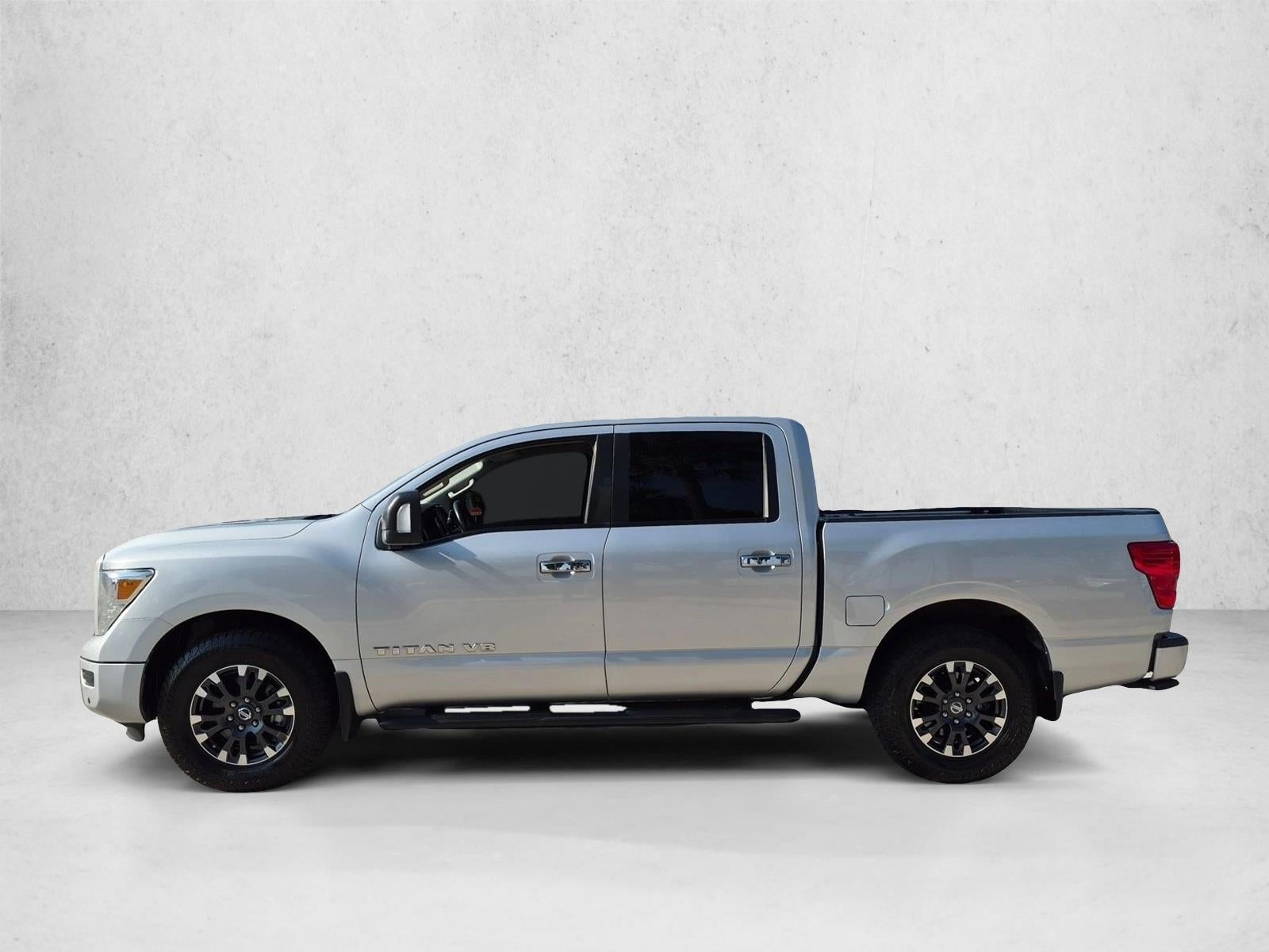 2020 Nissan Titan 4x4 Crew Cab SV