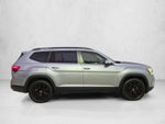 2024 Volkswagen Atlas 2.0T SE w/Technology FWD