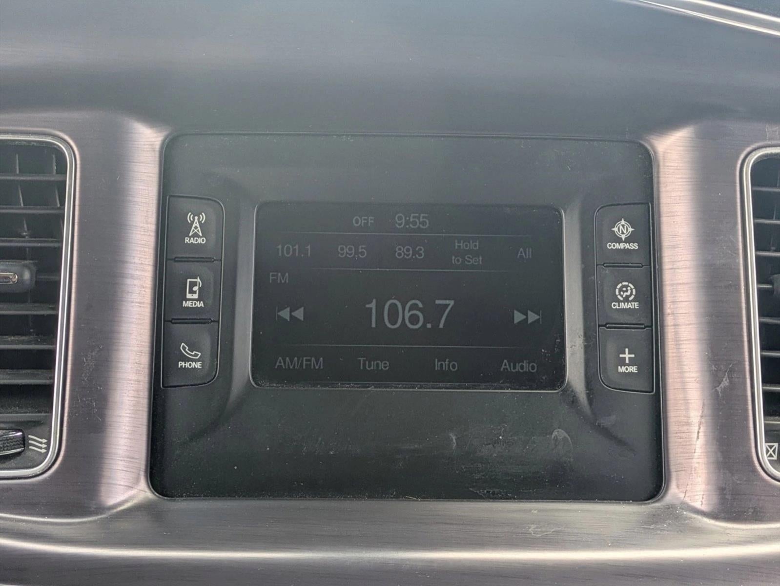 2015 Dodge Charger 4dr Sdn SE RWD