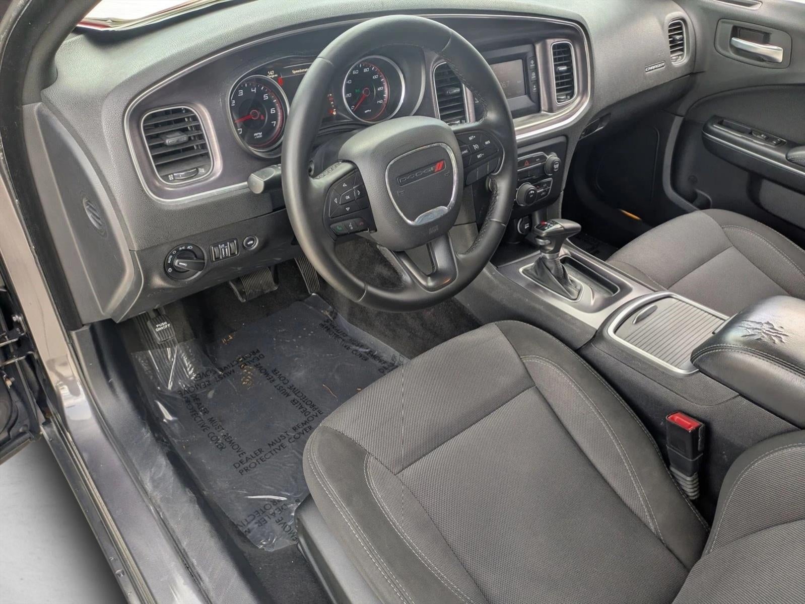 2015 Dodge Charger 4dr Sdn SE RWD