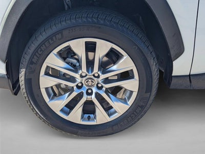 2025 Toyota RAV4 XLE Premium AWD (Natl)
