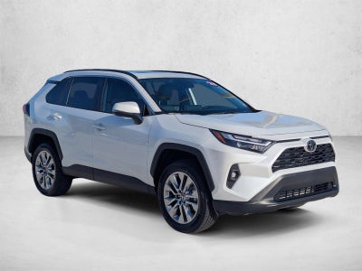 2025 Toyota RAV4 XLE Premium AWD (Natl)
