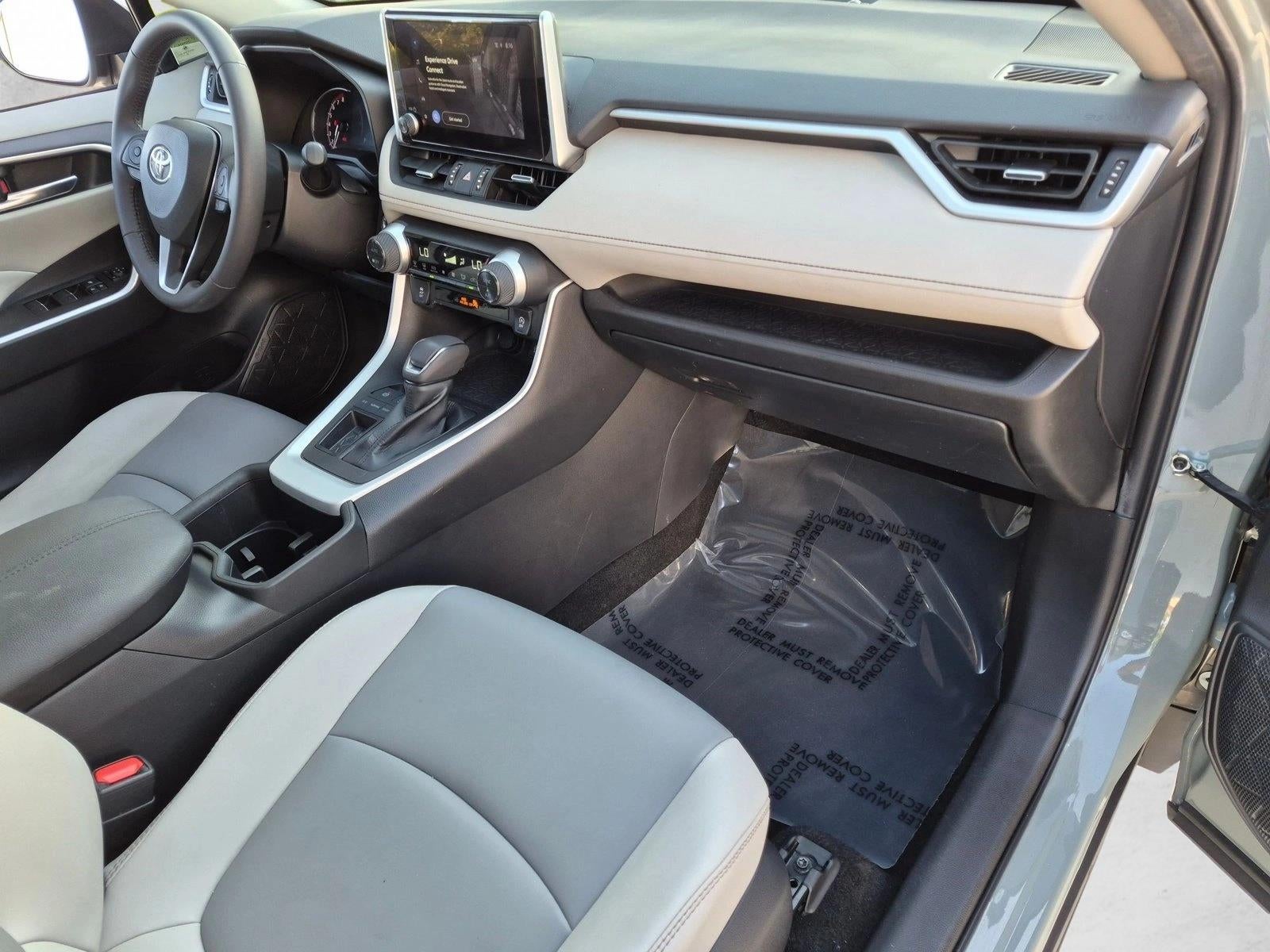 2023 Toyota RAV4 XLE Premium FWD (Natl)