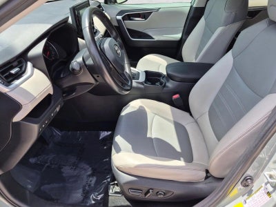 2019 Toyota RAV4 XLE Premium FWD (Natl)