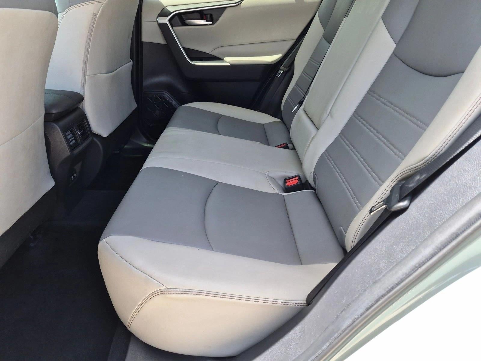 2019 Toyota RAV4 XLE Premium FWD (Natl)
