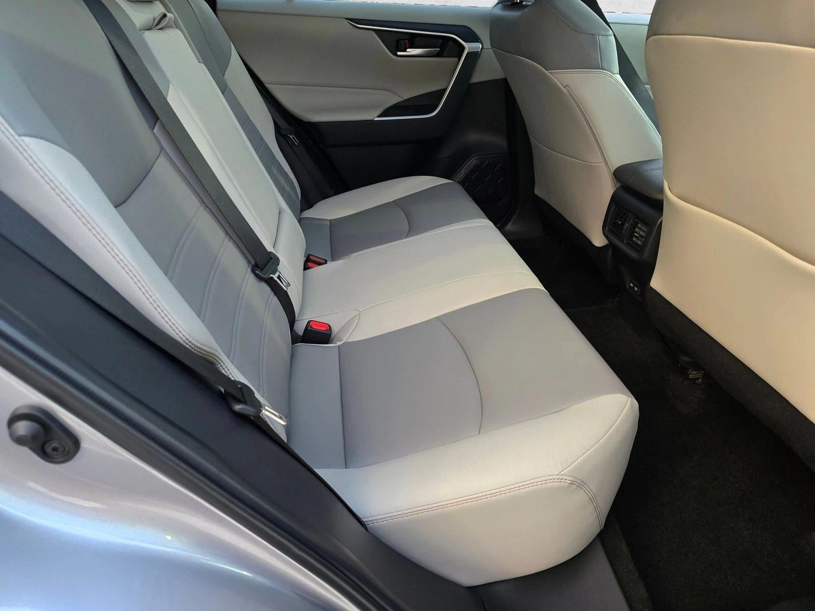 2024 Toyota RAV4 XLE Premium FWD (Natl)