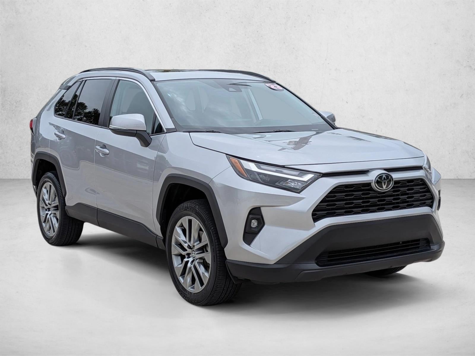 2023 Toyota RAV4 XLE Premium FWD (Natl)