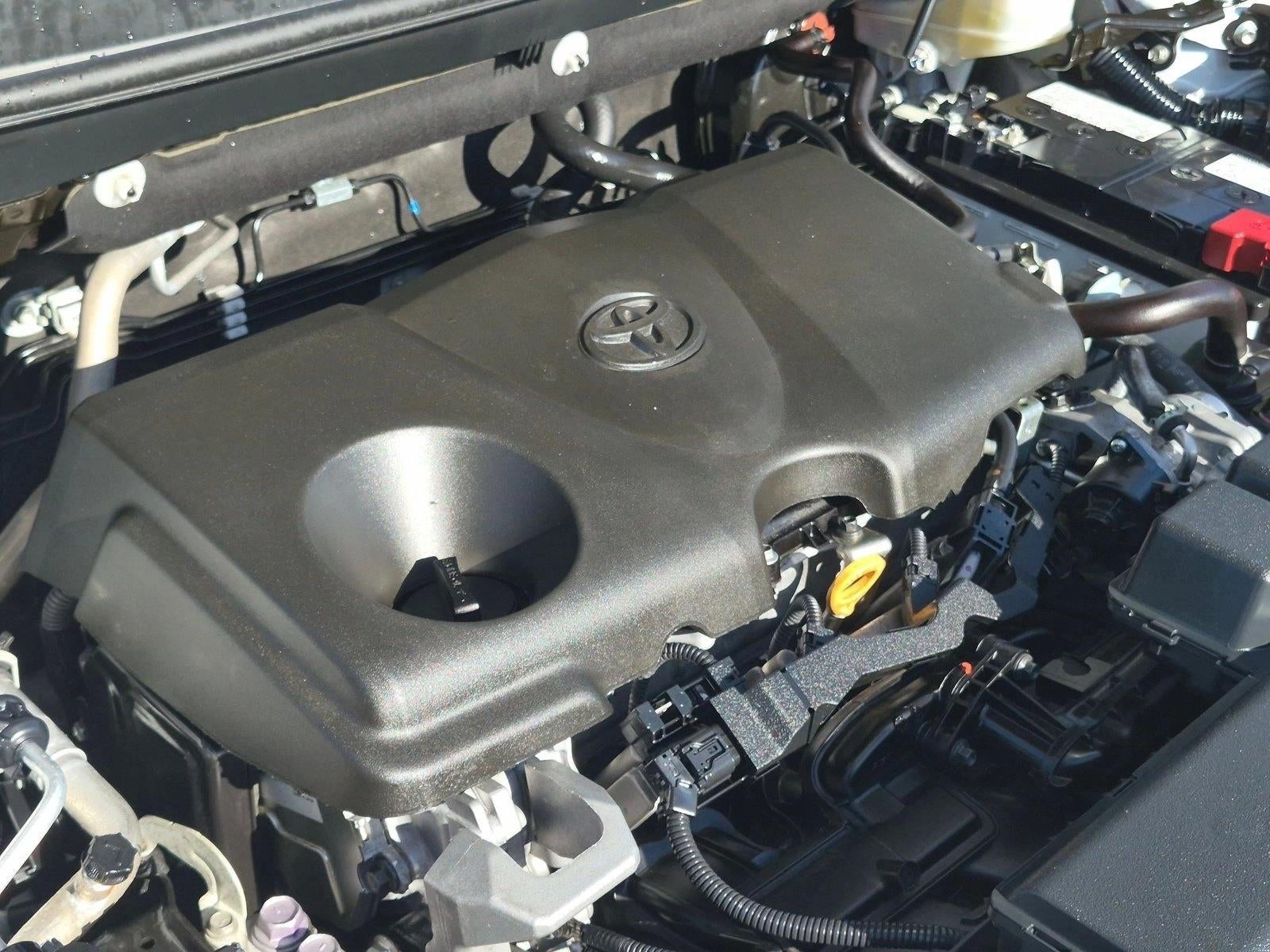 2024 Toyota RAV4 LE FWD (GS)