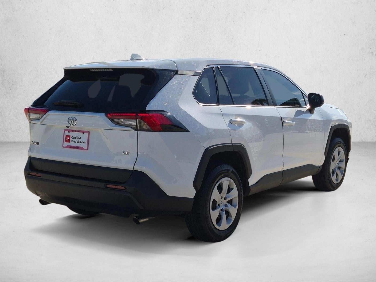 2024 Toyota RAV4 LE FWD (GS)