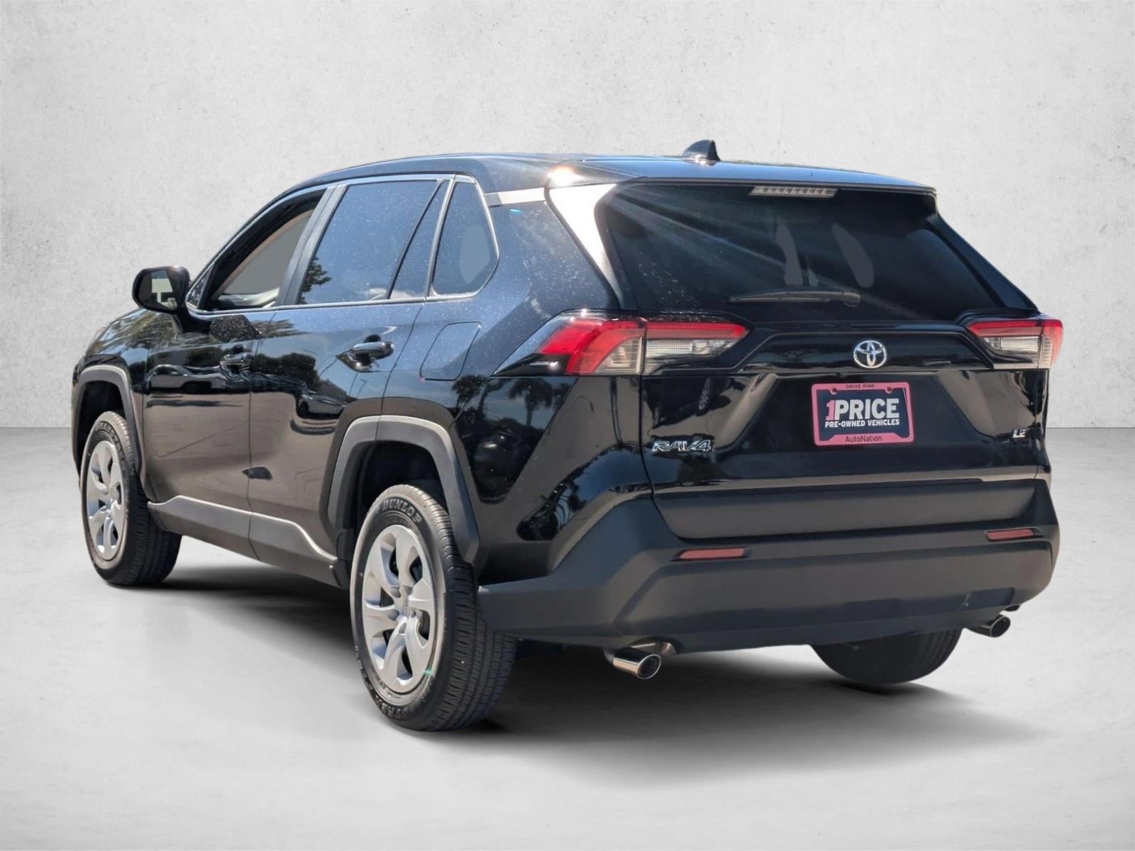 2025 Toyota RAV4 LE FWD (GS)