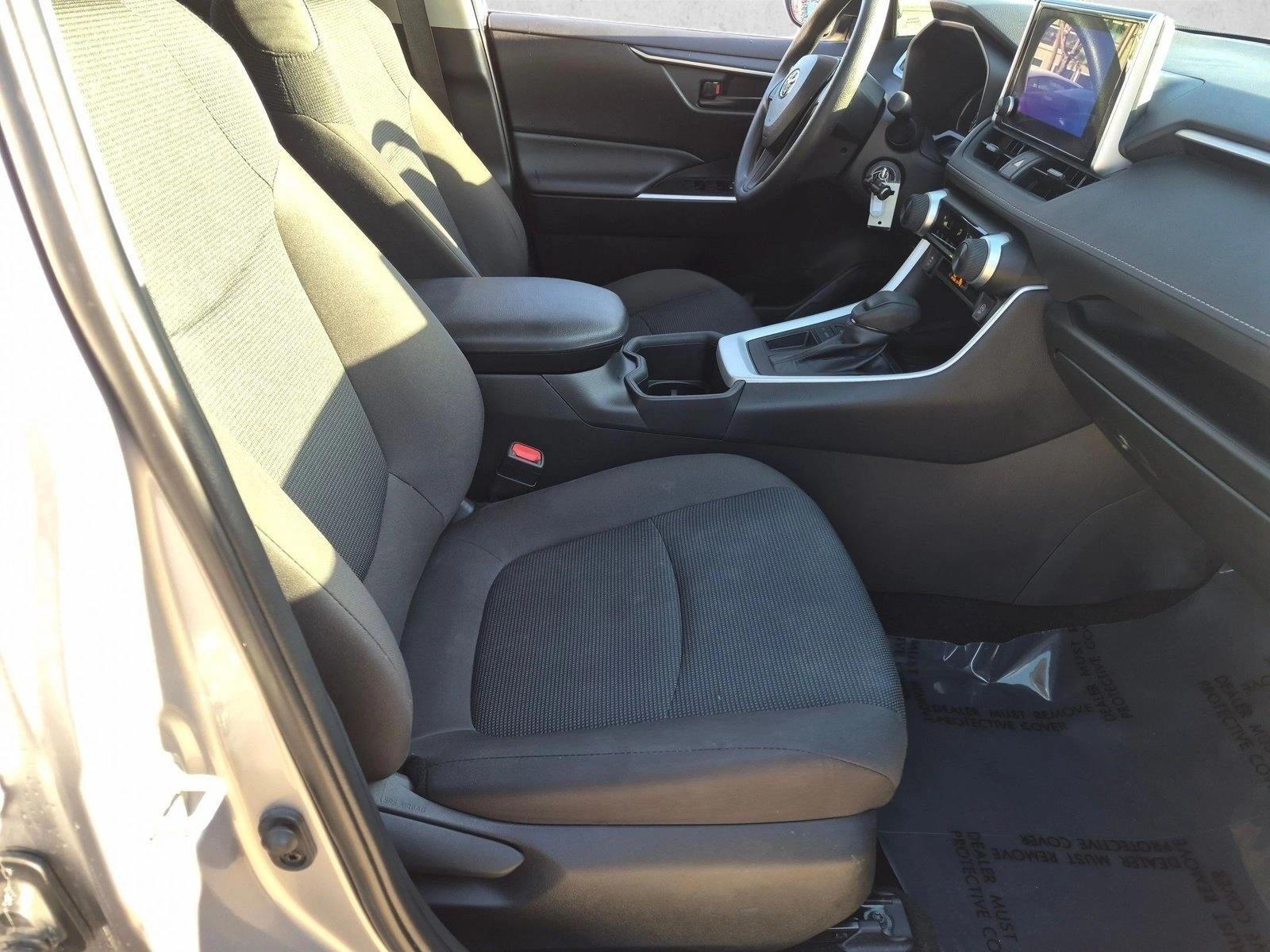 2024 Toyota RAV4 LE FWD (GS)