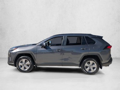 2025 Toyota RAV4 XLE FWD (GS)