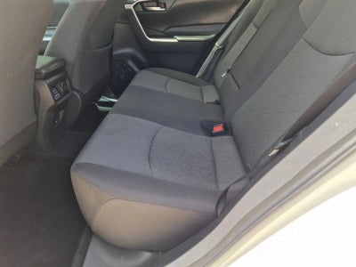 2022 Toyota RAV4 XLE FWD (GS)