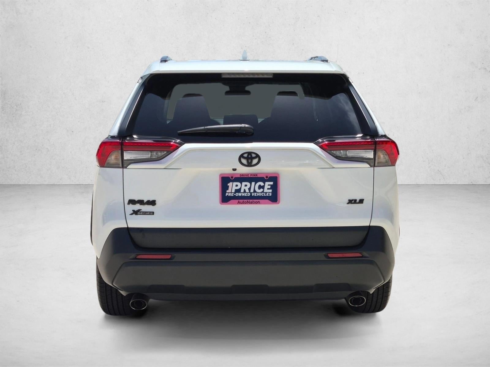 2022 Toyota RAV4 XLE FWD (GS)