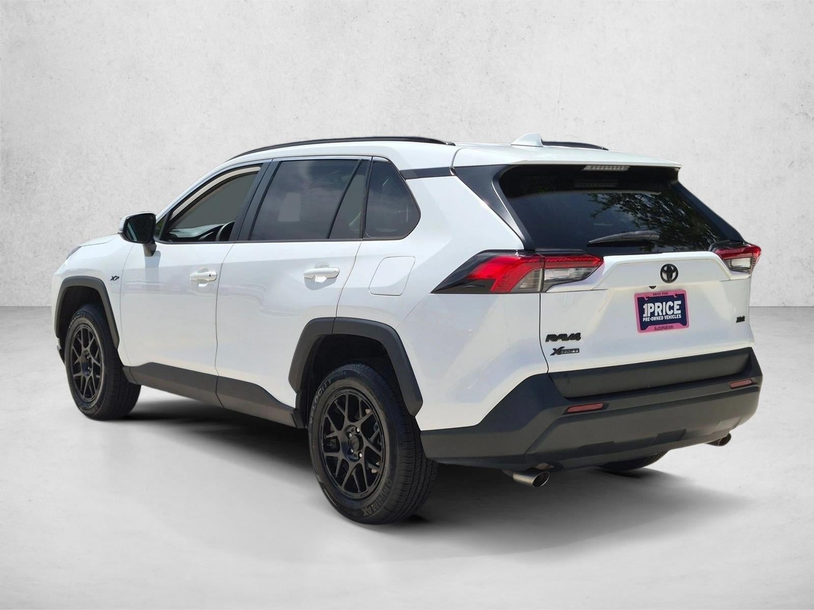 2022 Toyota RAV4 XLE FWD (GS)