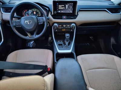 2025 Toyota RAV4 XLE FWD (Natl)