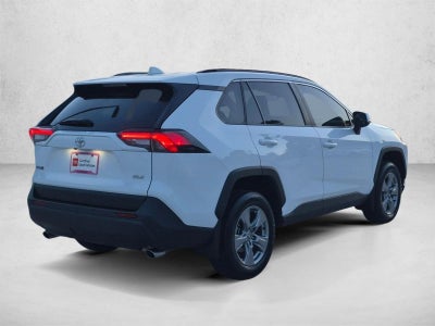 2025 Toyota RAV4 XLE FWD (Natl)