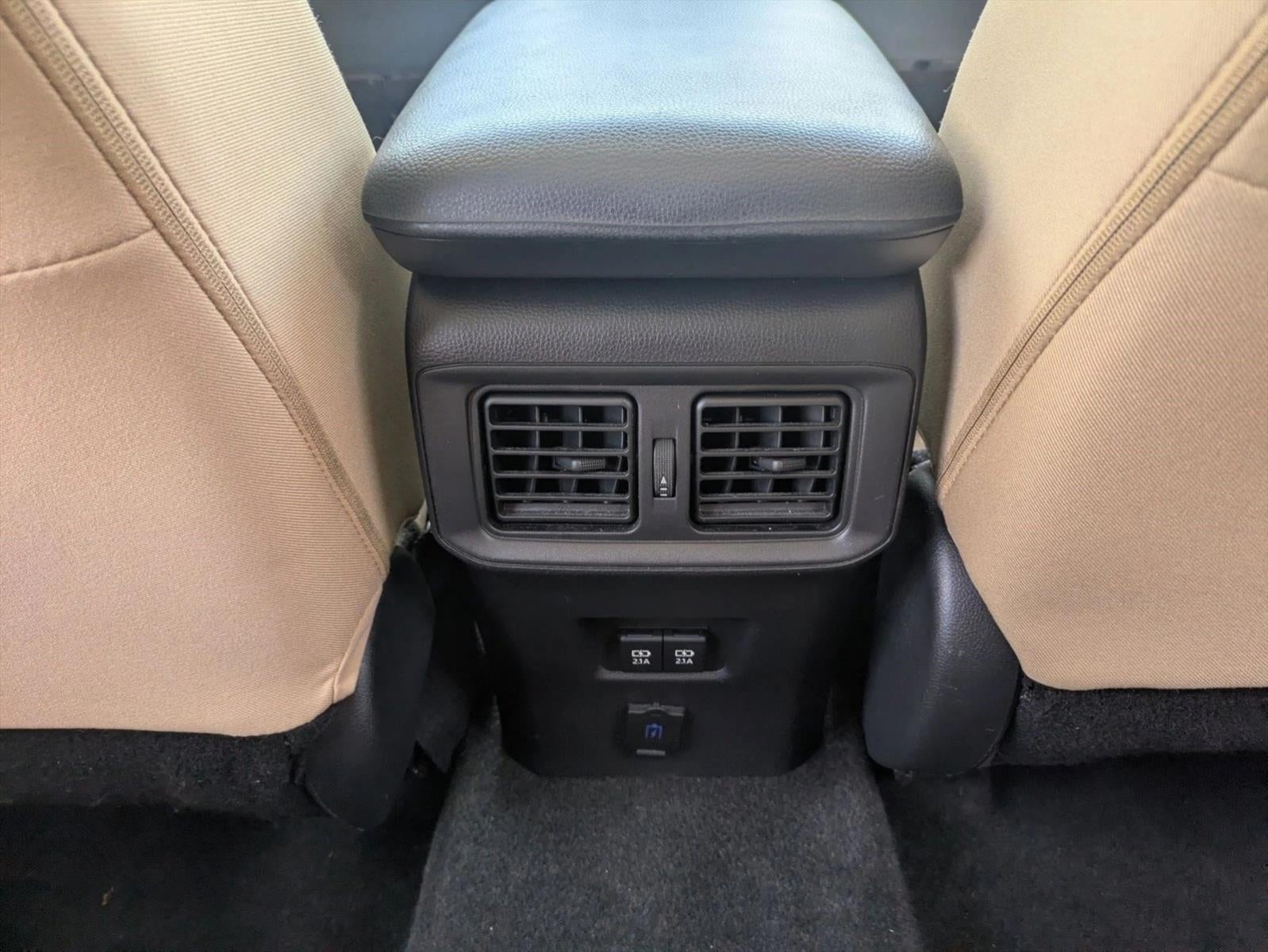 2021 Toyota RAV4 XLE FWD (GS)