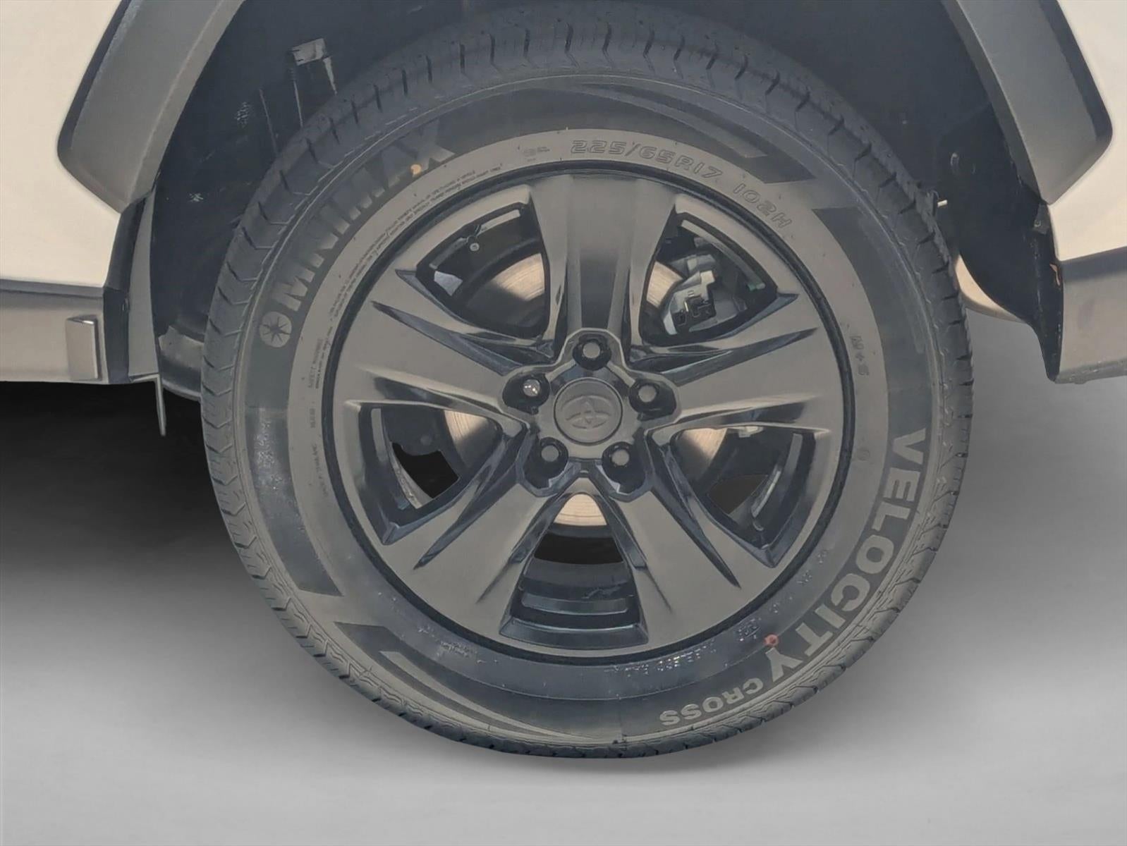 2021 Toyota RAV4 XLE FWD (GS)