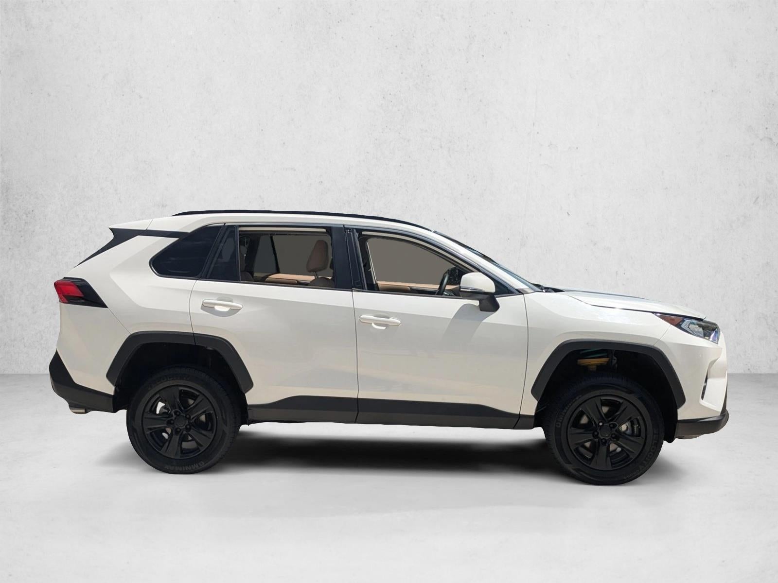 2021 Toyota RAV4 XLE FWD (GS)