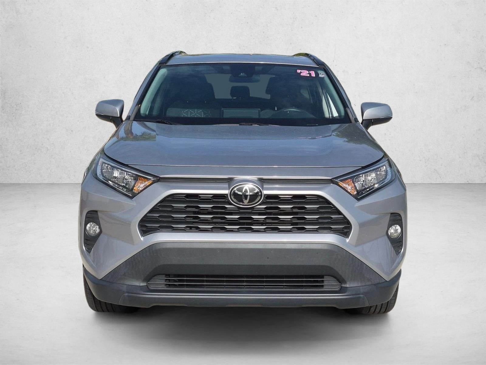 2021 Toyota RAV4 XLE FWD (GS)