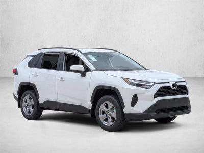 2025 Toyota RAV4 XLE FWD (GS)