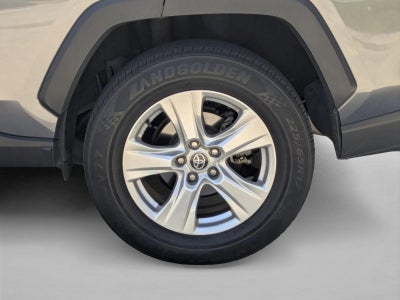 2021 Toyota RAV4 XLE FWD (GS)