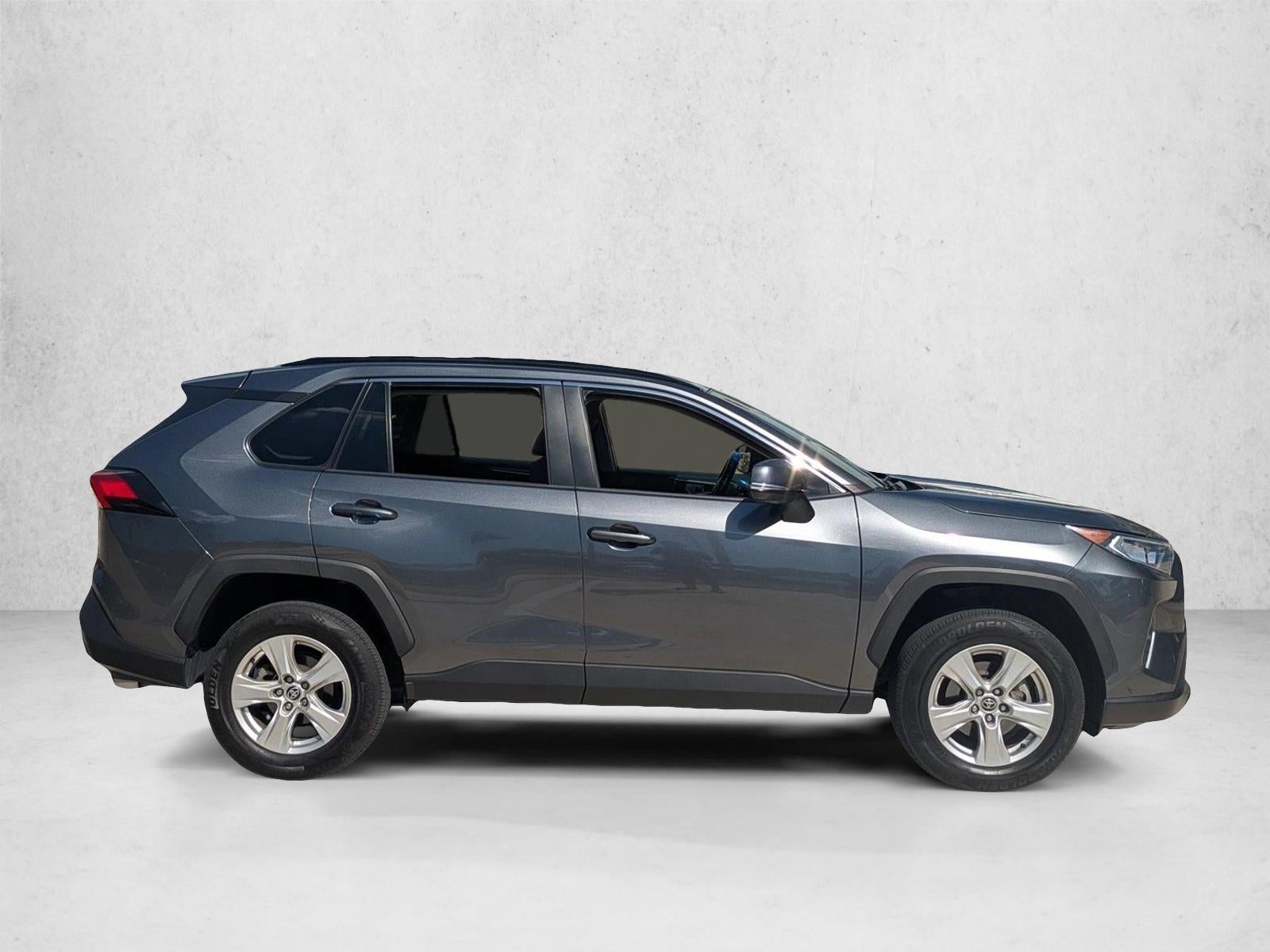 2021 Toyota RAV4 XLE FWD (GS)