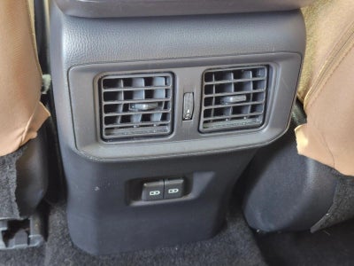 2025 Toyota RAV4 XLE FWD (Natl)