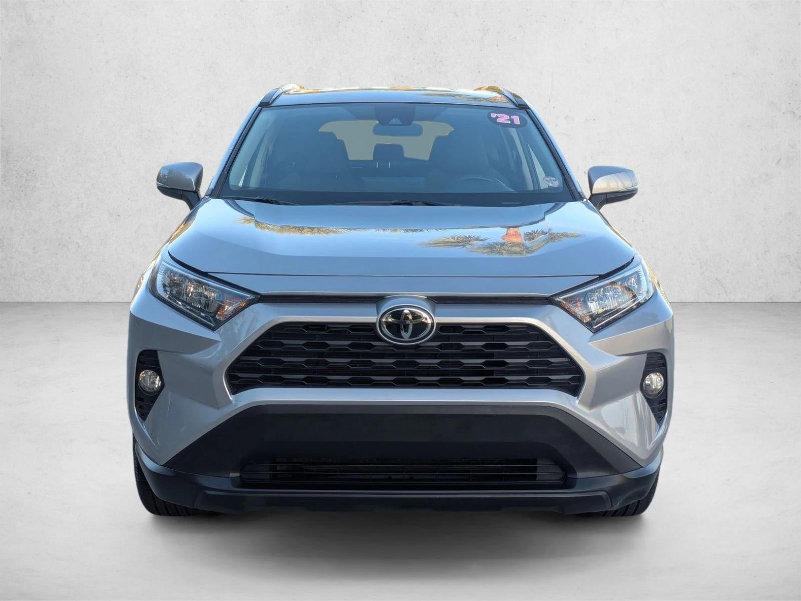 2021 Toyota RAV4 XLE FWD (GS)