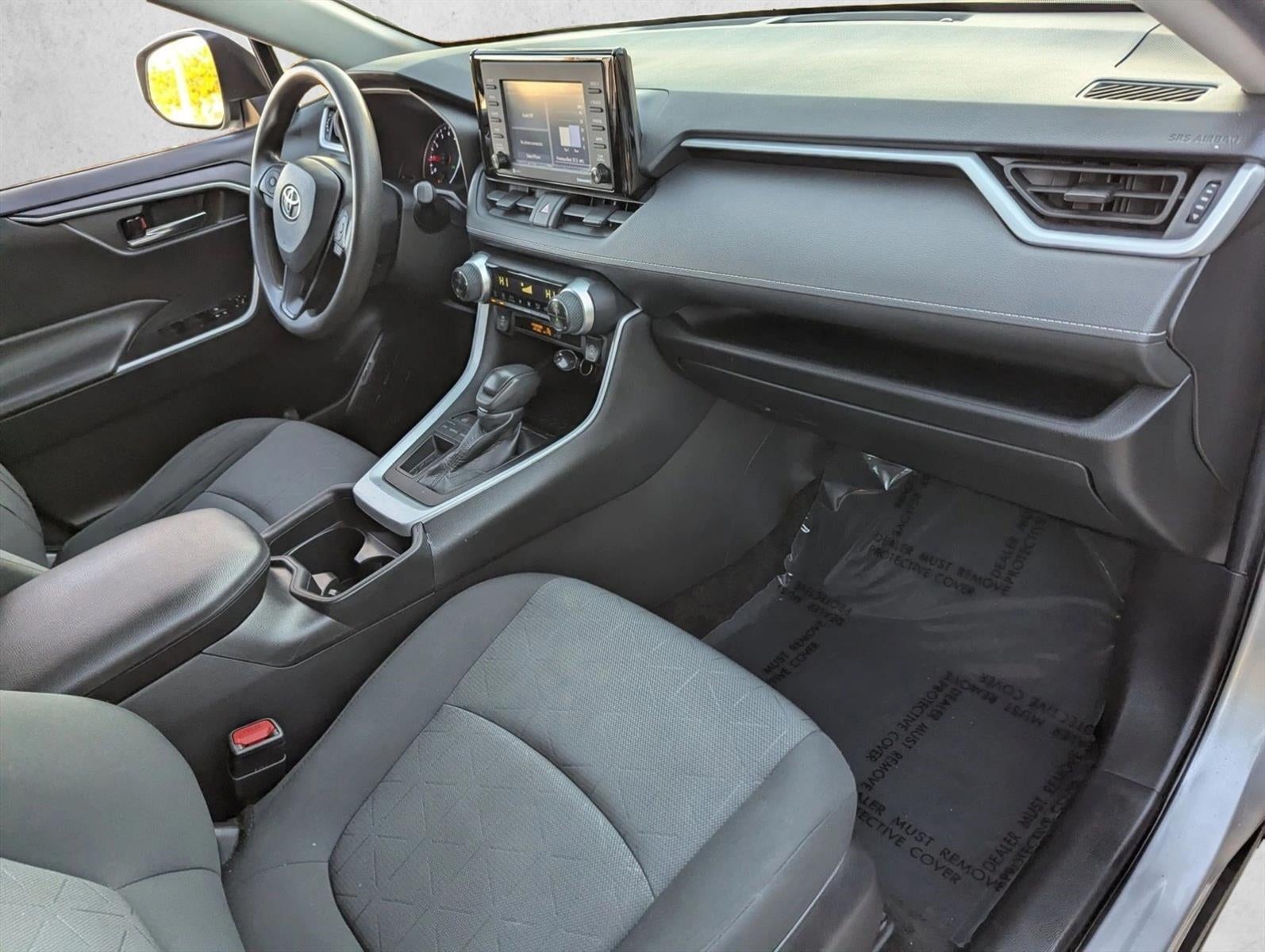 2021 Toyota RAV4 XLE FWD (GS)