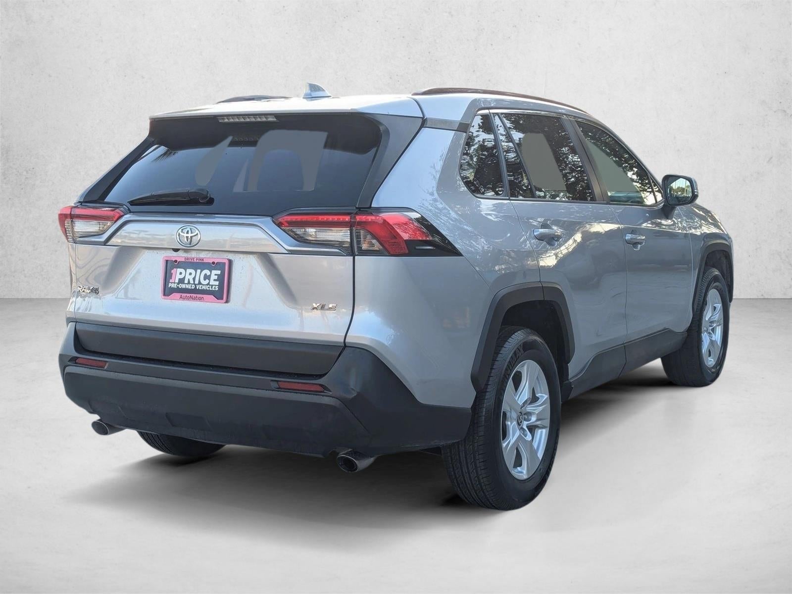 2021 Toyota RAV4 XLE FWD (GS)