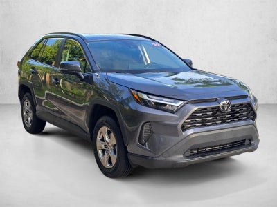 2022 Toyota RAV4 XLE FWD (GS)