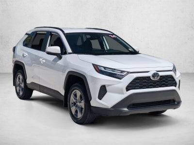 2024 Toyota RAV4 XLE FWD (Natl)