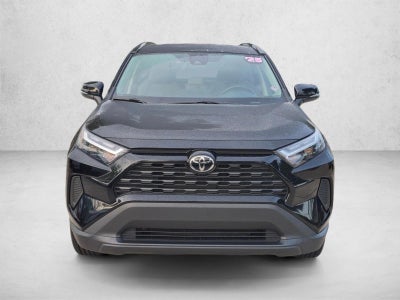 2025 Toyota RAV4 XLE FWD (Natl)