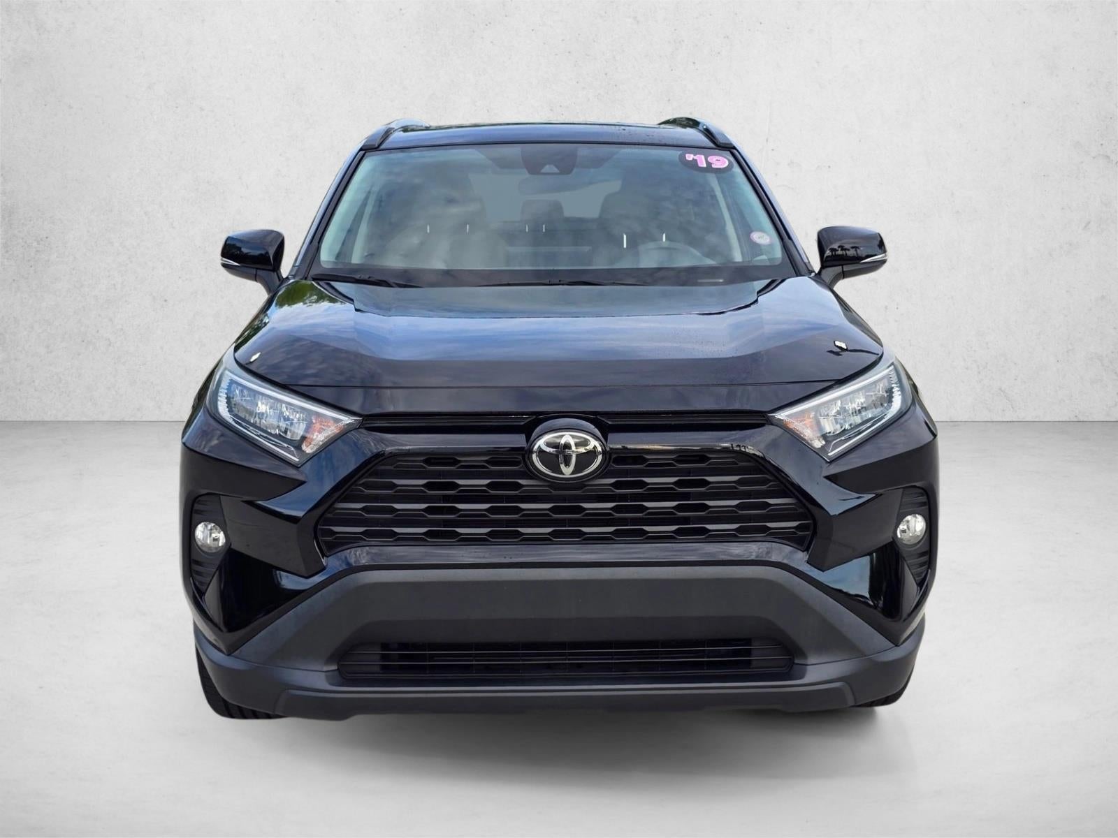 2019 Toyota RAV4 XLE FWD (GS)