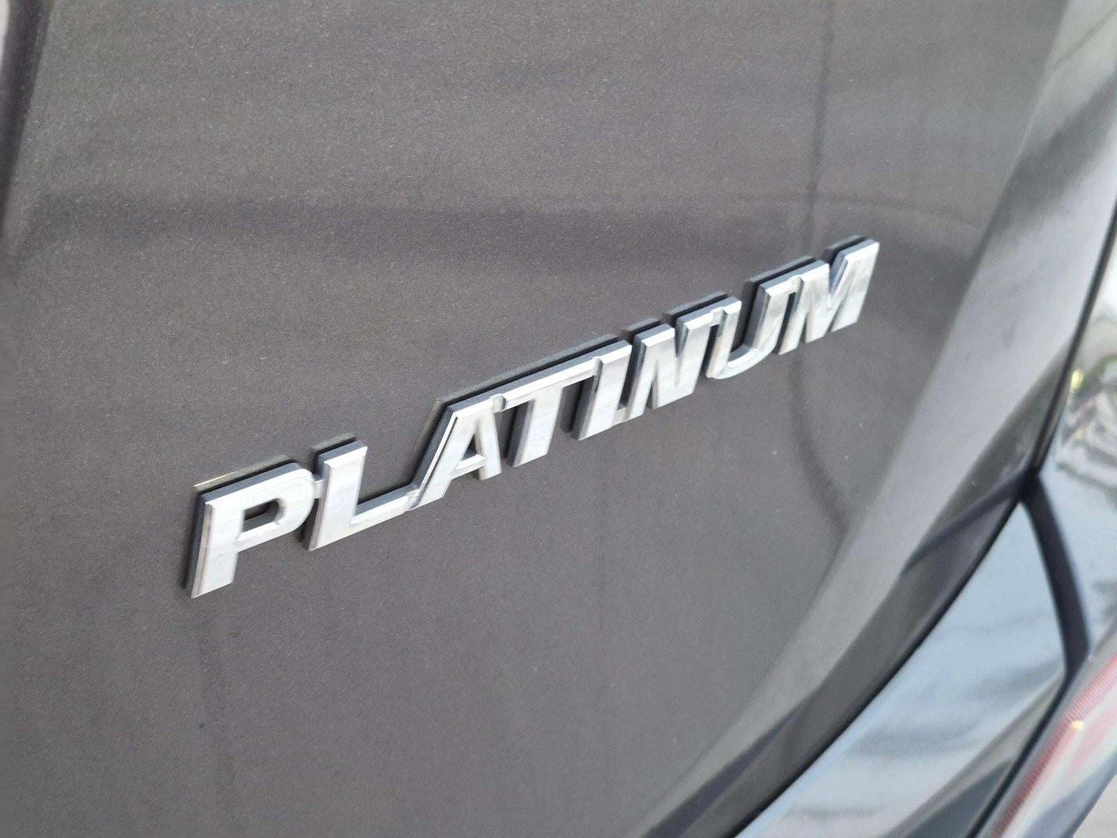 2017 Toyota RAV4 Platinum FWD (Natl)