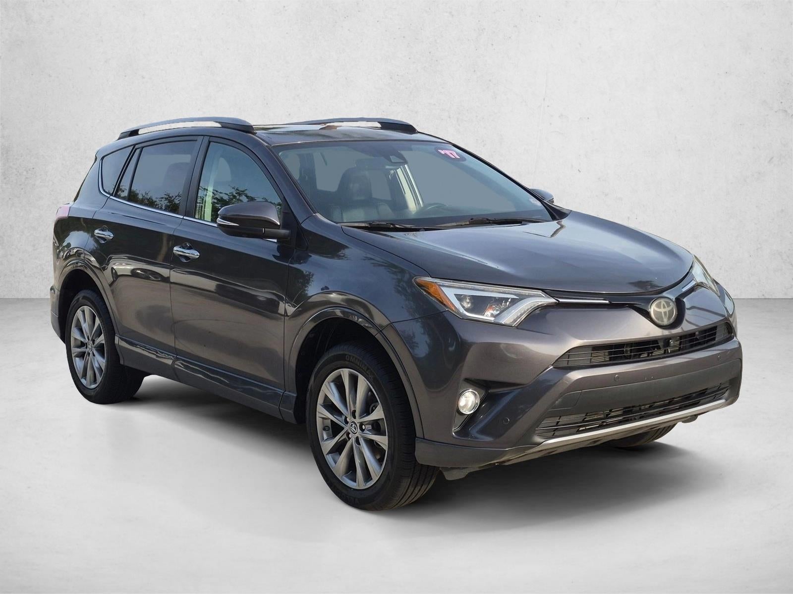 2017 Toyota RAV4 Platinum FWD (Natl)