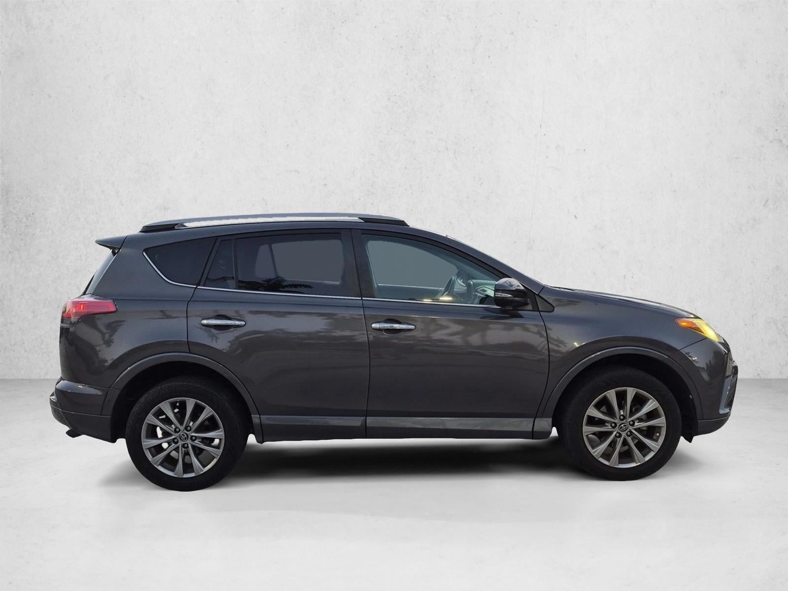 2017 Toyota RAV4 Platinum FWD (Natl)