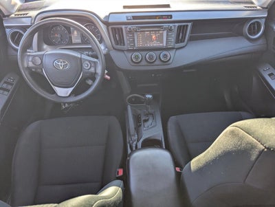 2018 Toyota RAV4 LE FWD (GS)