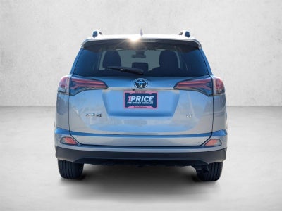 2018 Toyota RAV4 LE FWD (GS)