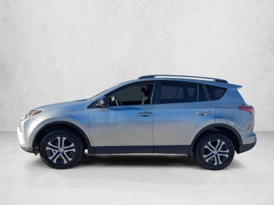 2018 Toyota RAV4 LE FWD (GS)