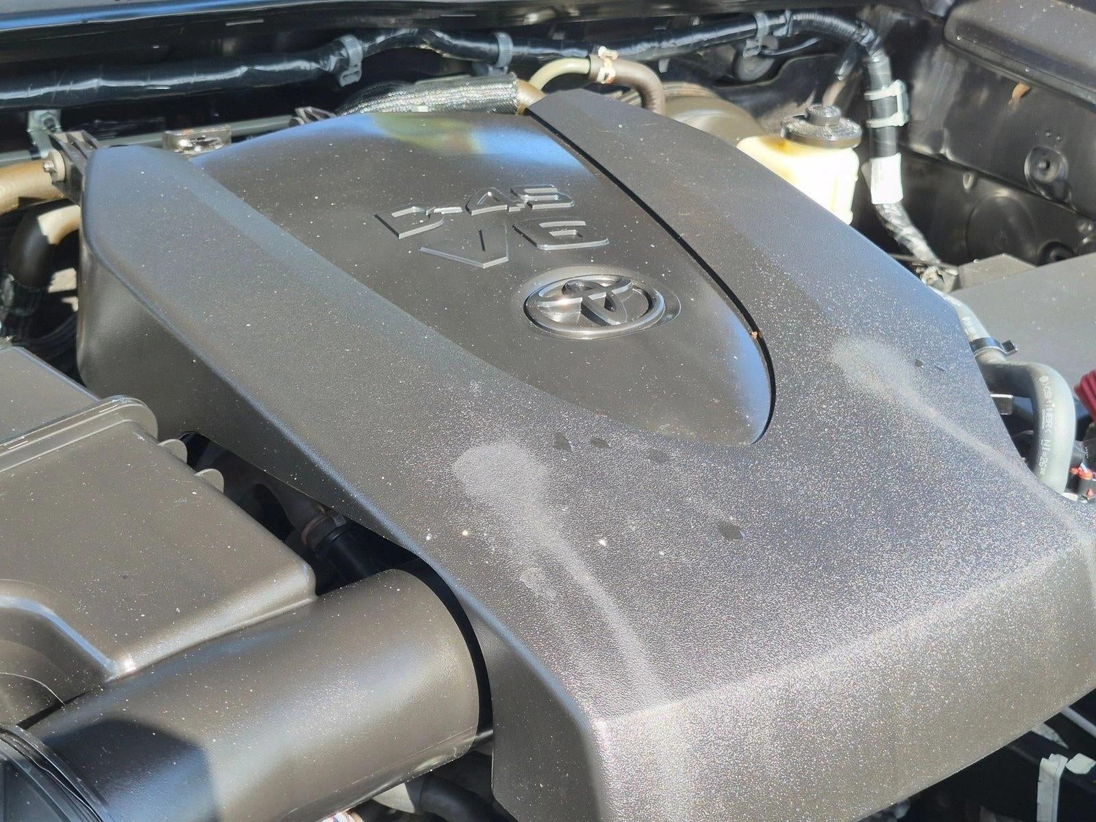 2017 Toyota Tacoma TRD Sport Double Cab 5' Bed V6 4x2 AT (Natl)